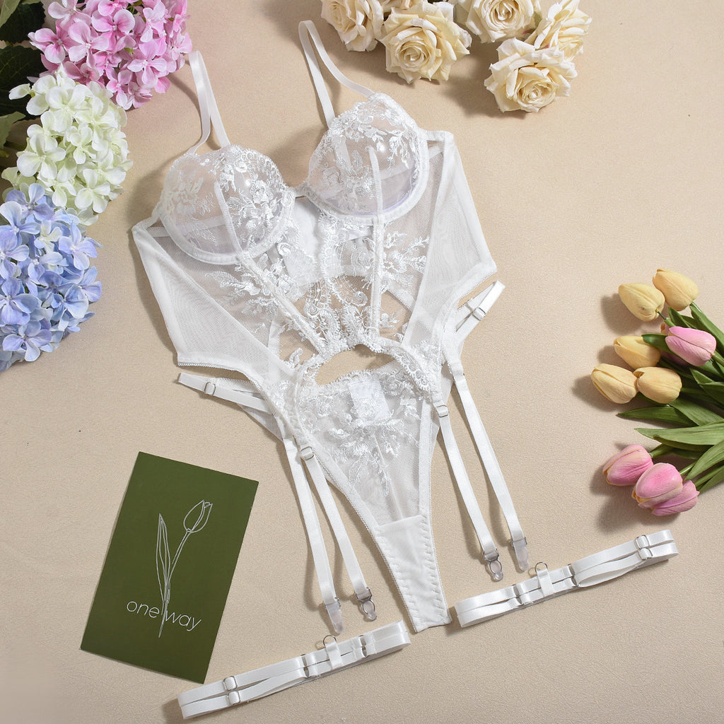 M White 3-Piece Embroidered Lace Lingerie Set with Boned Corset - Seductive Elegance